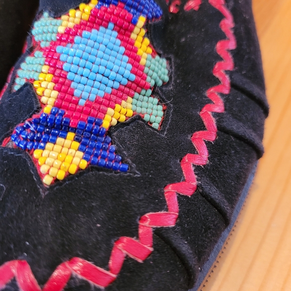 Warren Edwards Beaded Suede Flats - Picture 2 of 10